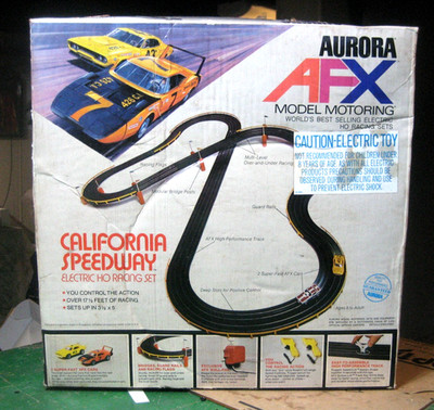HO Scale Aurora Slot car California Speedway Race Set complete w Cars  Tested!!