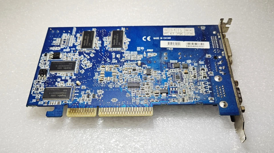 Gigabyte GV-R955128D Radeon 9550 128 MB VGA Card - AGP Slot - Image 3 of 4