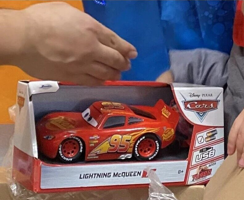 Disney Cars - Lightning McQueen Remote Control RC Car w