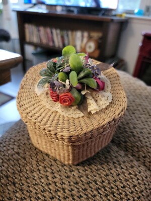 Floral Wicker Small Hexagon Box For Trinkets, Jewelry, Knick Knacks Storage Box