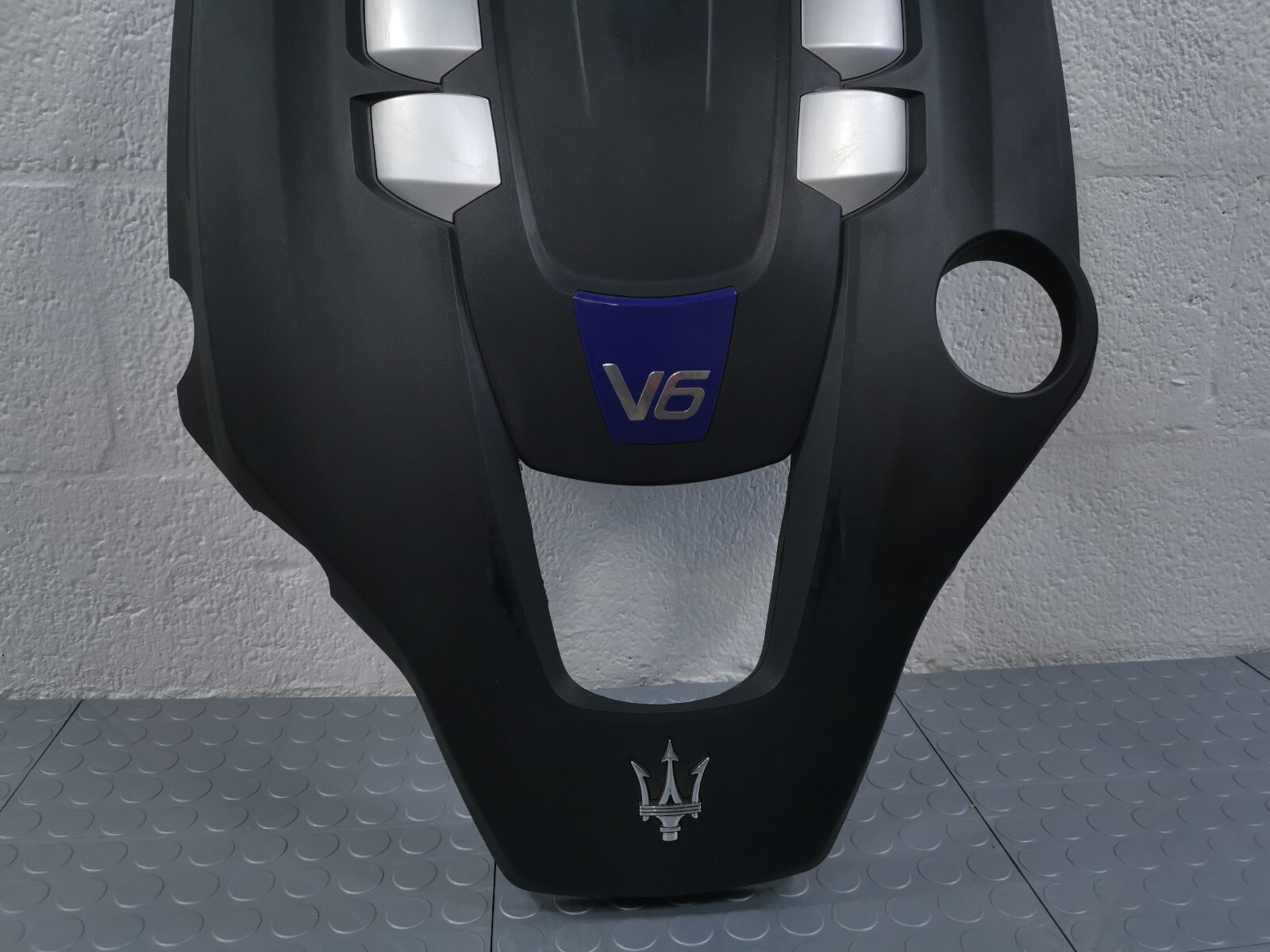 Maserati Ghibli 2014-2017 Engine cover