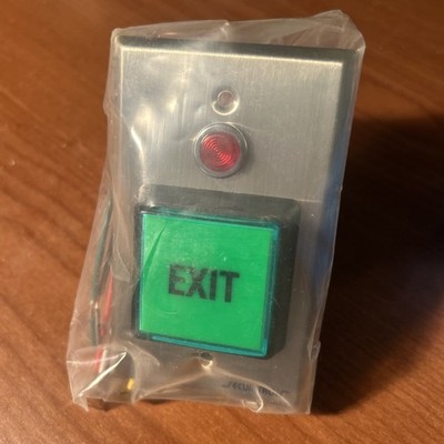 NEW - Securitron 2'' Square Pushbuttons PB2 Green ''PUSH TO EXIT''