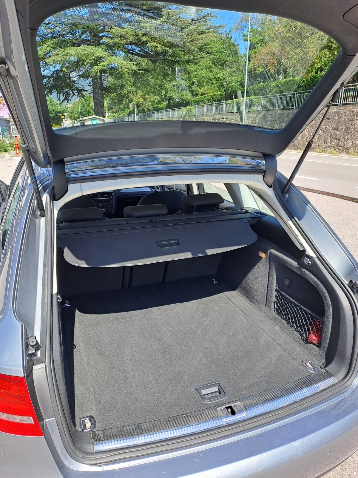 Audi A4 B8 avant 2009 - 2.0 TDI - Start Plus 120cv foto 4