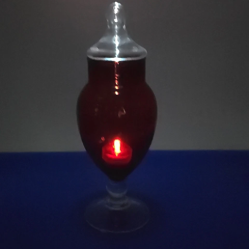 ANCHOR HOCKING VINTAGE DEPRESSION GLASS ROYAL RUBY 8 1/4" APOTHECARY JAR 1938 - Image 3 of 4