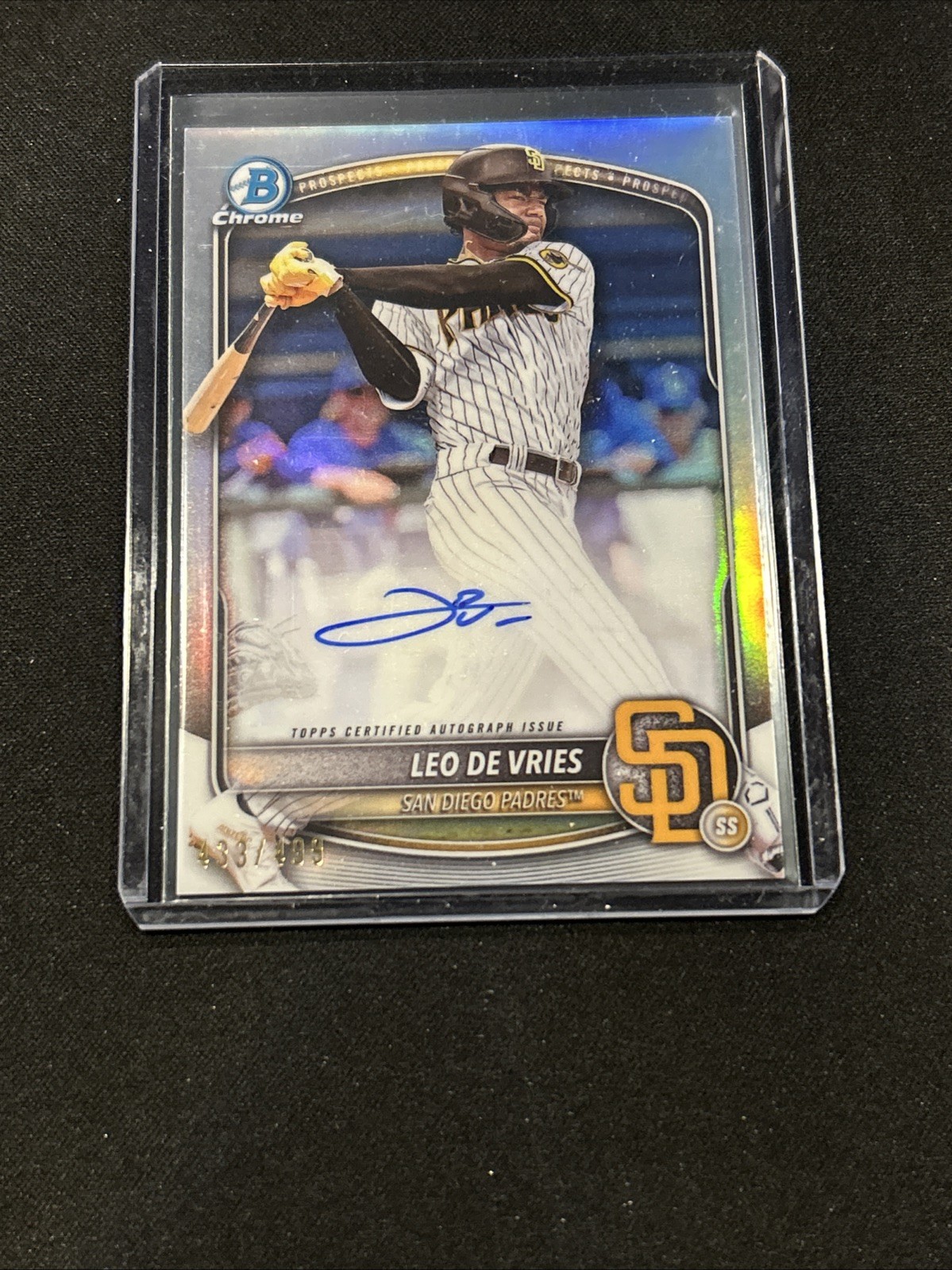 2025 Bowman Chrome Leo De Vries #CPA-LD Refractor Auto /499 Padres