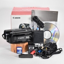 Canon VIXIA HF-10 AVCHD 16GB Dual Flash Memory HD Camcorder 12x Opt Zoom 16GB SD