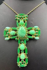 Vintage Alice Caviness Green Glass Cross Pendant Necklace