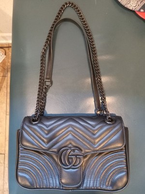 GG Gucci marmont midsized shoulder bag with black leather and chain strap