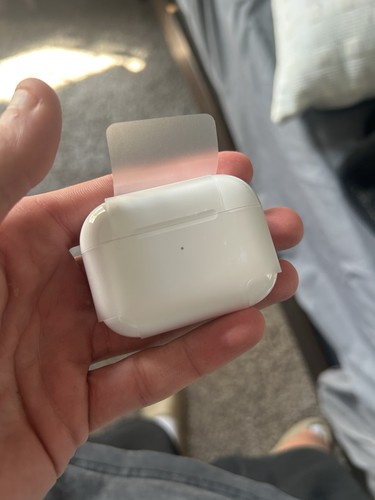 Apple AirPod Pro 2nd Gen USB-C Case with MagSafe Charging A2968 - Photo 3 sur 7
