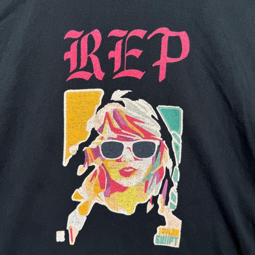 VTG Taylor Swift REP Black Youth Girl Boy Kids The Eras T-Shirt sz L - Picture 3 of 3