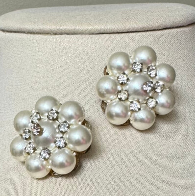Vintage 1950s Faux Pearl Rhinestone Clip On Old Holywood ArtDeco Unsigned Beauty