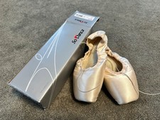 So Danca SD09 Claudia Pointe Shoes, Full Normal Shank, Lt pink, 7E