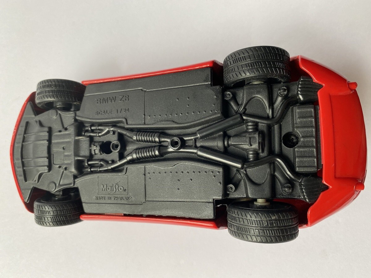 Maisto BMW Z8 Scale 1:24 Pre-Owned Good Condition | eBay