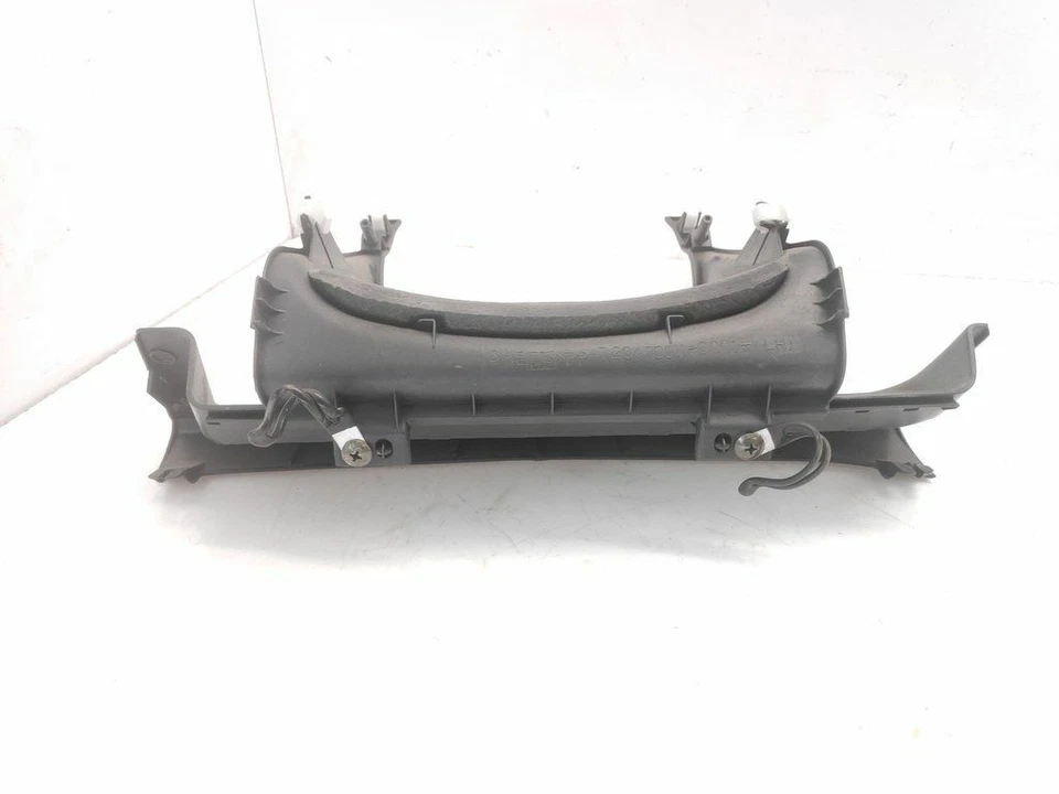 Suzuki Ignis MK1 1.3i 63kW 2002 LHD Steering Wheel Pillar Edge Cover 7381280G10 - Image 4 of 4
