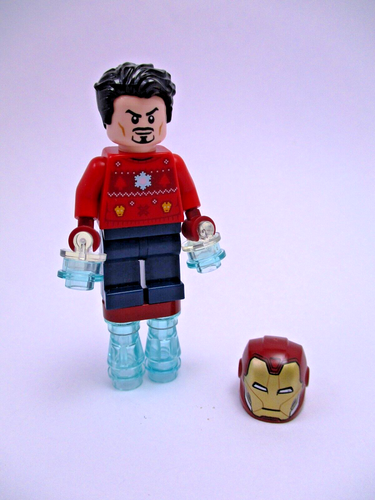 Tony Stark Christmas Sweater LEGO Super Heroes Iron Man Avengers Minifig 76196