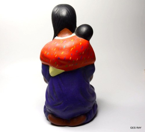 Collectible Terracotta Figurine Pottery Clay Peru Woman Child Tribal - Picture 8 of 8
