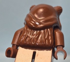 Lego Star Wars Wicket W. Warrick SW0050 Minifigure Brown Hood 7139 Ewok Attack