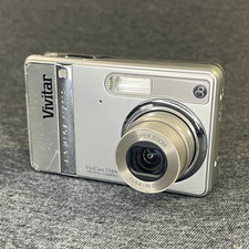 Vivitar ViviCam 5340s Compact Digital Camera 5.0MP 3x Zoom TFT LCD Silver Case