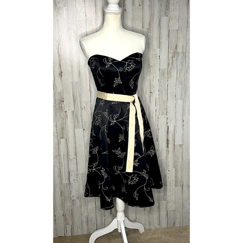 White House Black Market Women's Floral Strapless Dress Size 4 Black