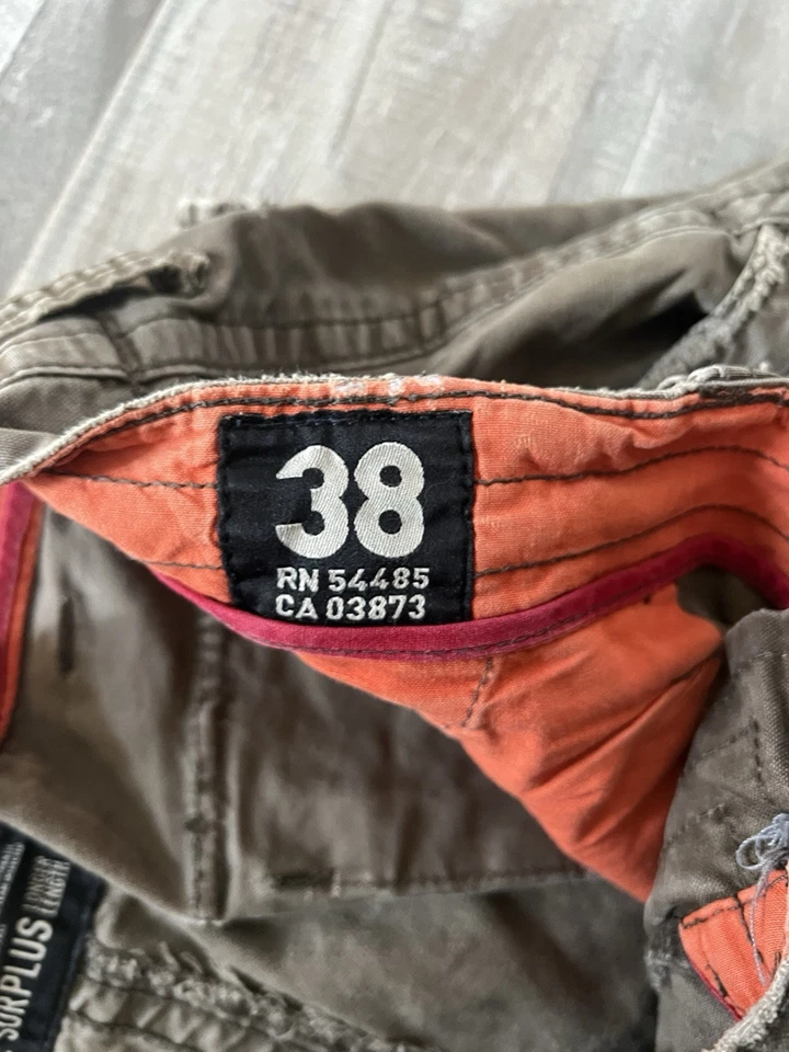 Pantalones Cortos Carga Y2K American Eagle Camuflados Envejecidos Para Hombre Talla 38 Foto 3 de 4