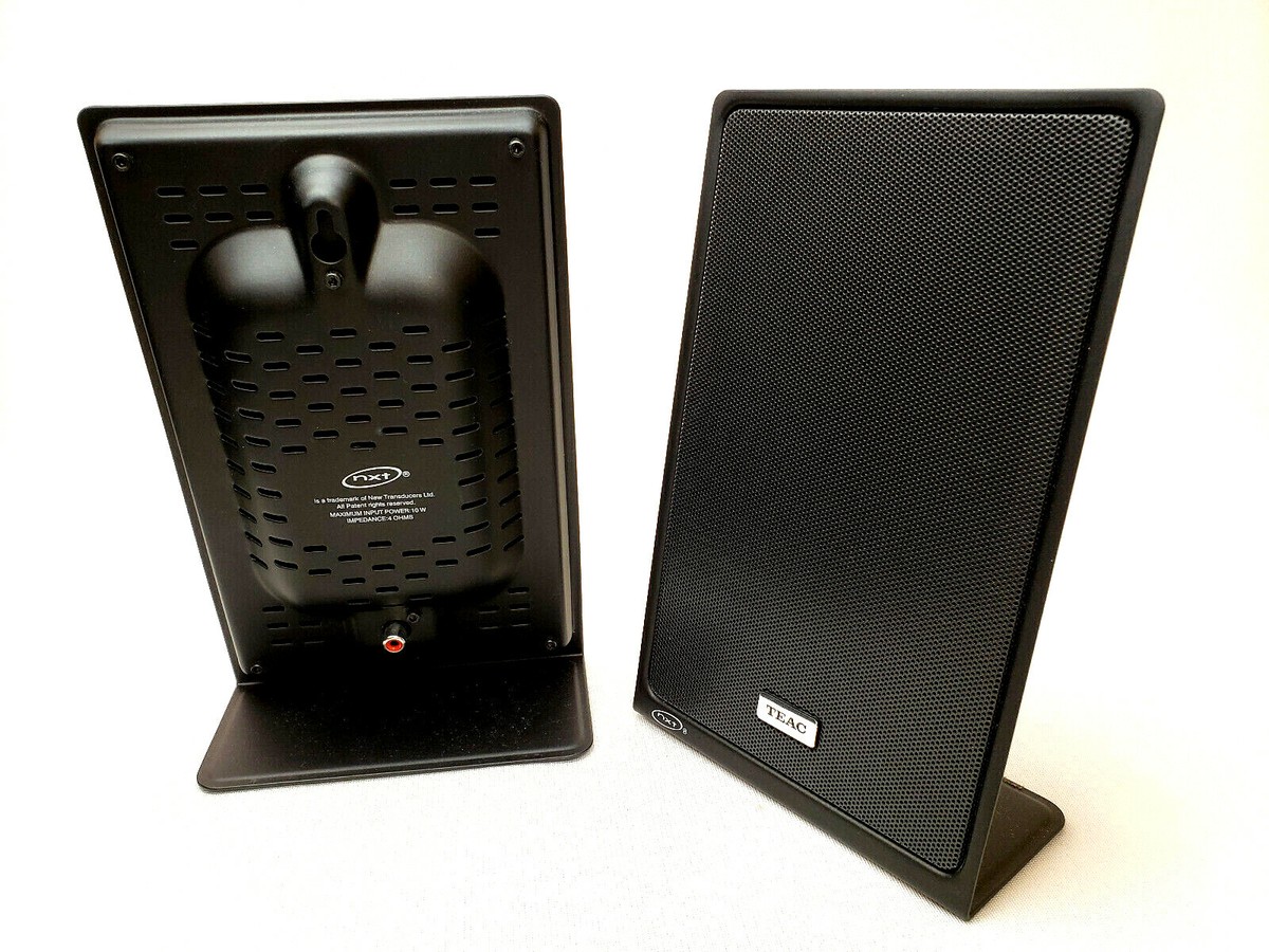 Teac CD-X10i CD Player iPod Dock Subwoofer 2 Antennas Aux