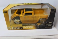DUB CITY 1/24 Jada Toys HUMMER H3T DIECAST
