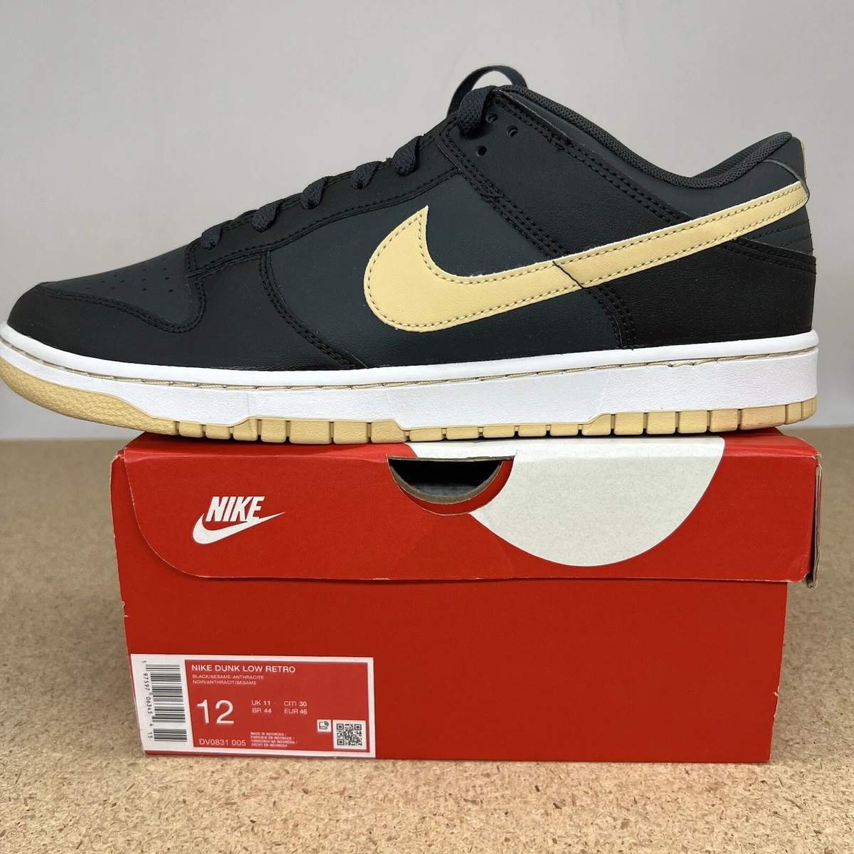 Nike Dunk Low Retro \
