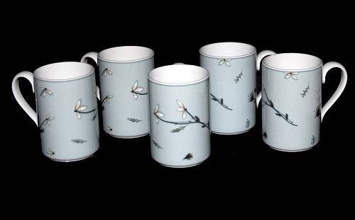 5 Dansk WILD DAISY Mint Green Tall Glossy Mugs Portugal UNUSED DISC VHTF - Afbeelding 1 van 1