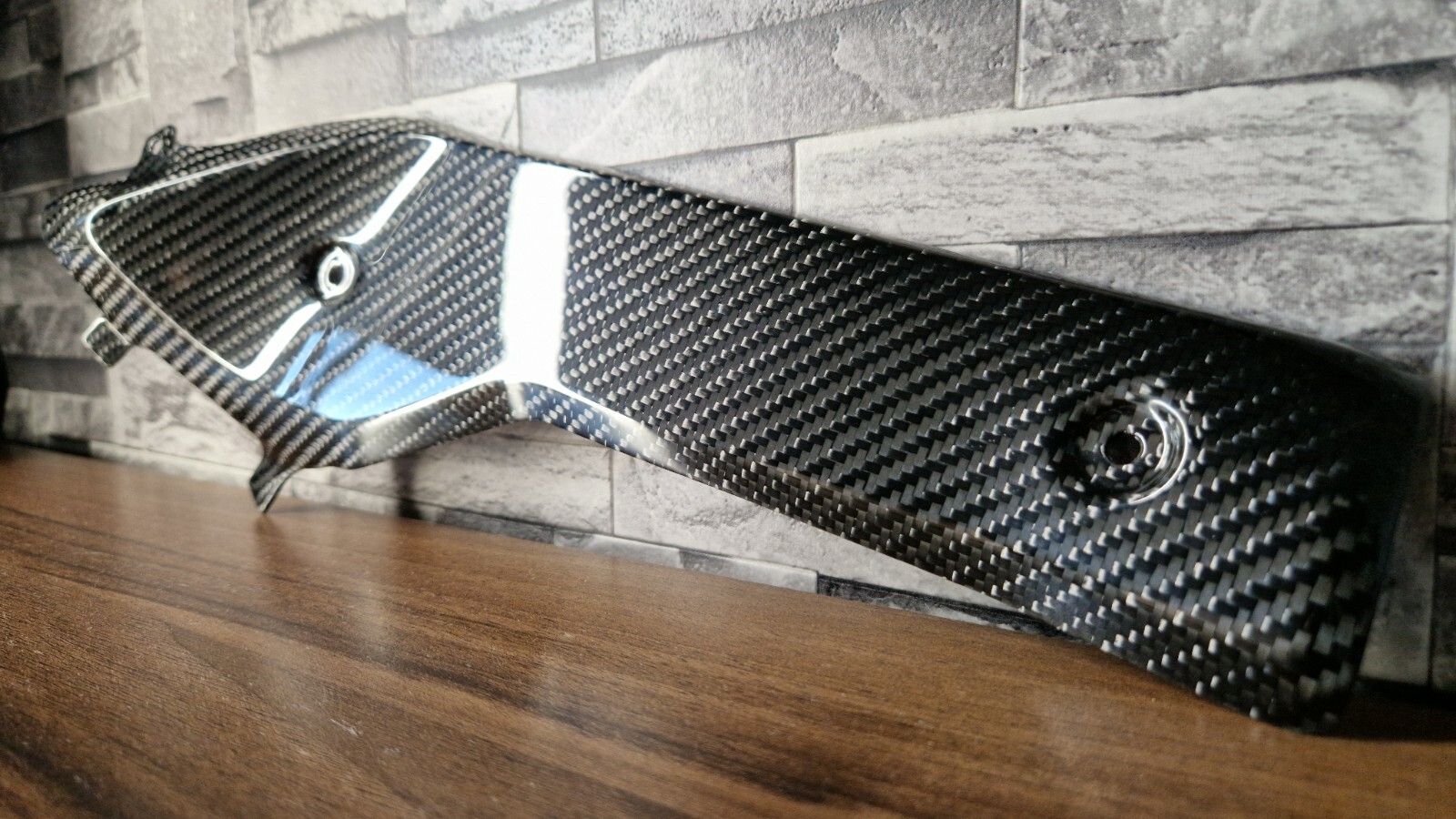 Picture 1 of 8
