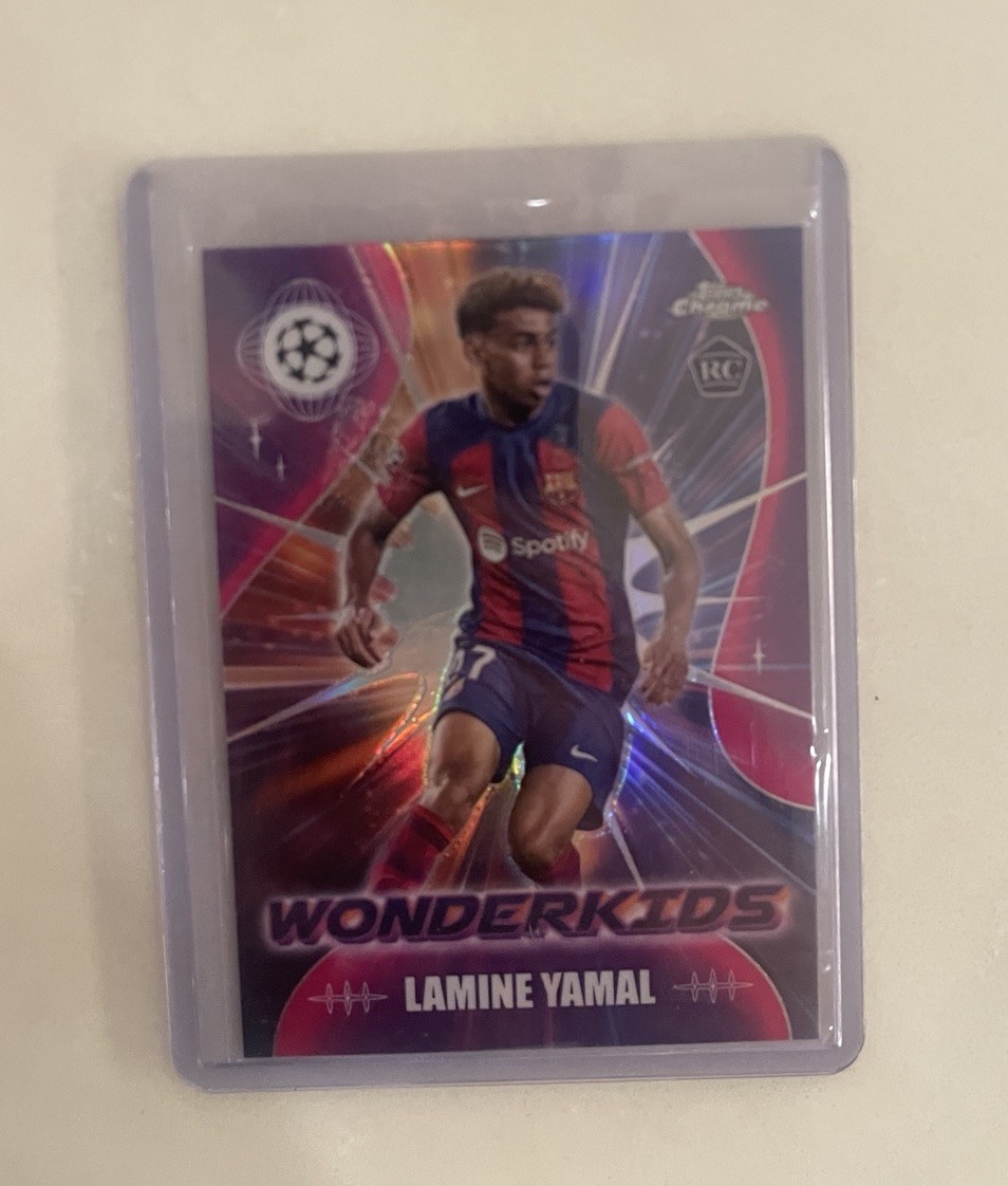 2023-24 Topps Chrome UEFA Club Competitions - Wonderkids Lamine Yamal #WK-3 (RC)