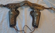 Vintage Hubley TOY Marshal Cap Gun Holster Set