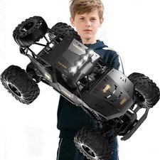 1:12 4WD RC Rock Crawler Monster Truck 37cm Off-Road Car LED Lights 2 Batteries