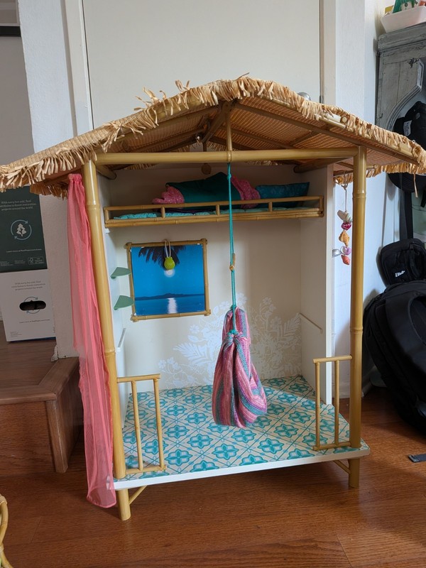 American Girl Doll Lea's Rainforest Tree House Hut Tropical Retired 2016 Tiki