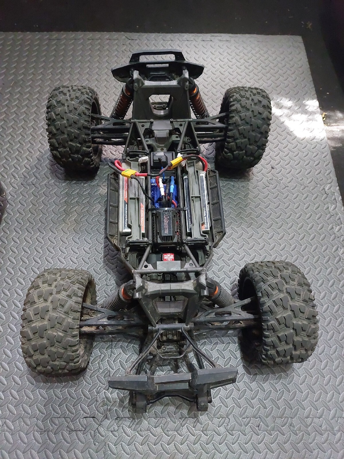 Traxxas Xmaxx 8s New Motor Needs New Servo 4x LIpo Batteries