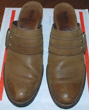 Size 8 Born Clogs Tan Distressed Leather Upper