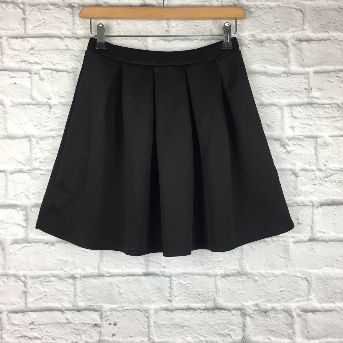 Jupe Patineuse Noire Missguided UK 10 – Style Court Et évasé, Occasion Très Bon état