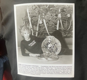 Gay Diva JOAN RIVERS “Rabbit Habbit”AUTOGRAPH PHOTO Free Shipping!