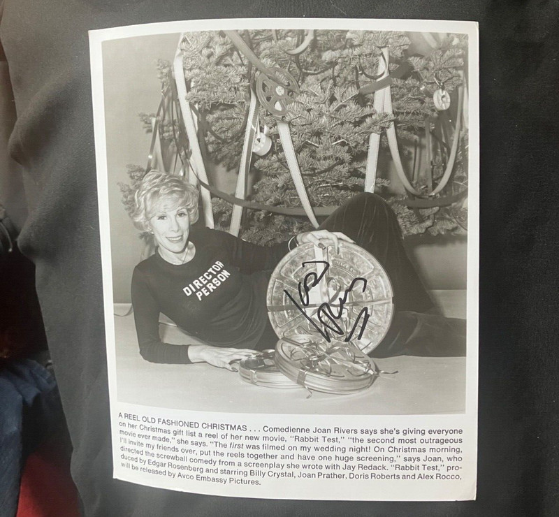 Gay Diva JOAN RIVERS “Rabbit Habbit”AUTOGRAPH PHOTO Free Shipping!