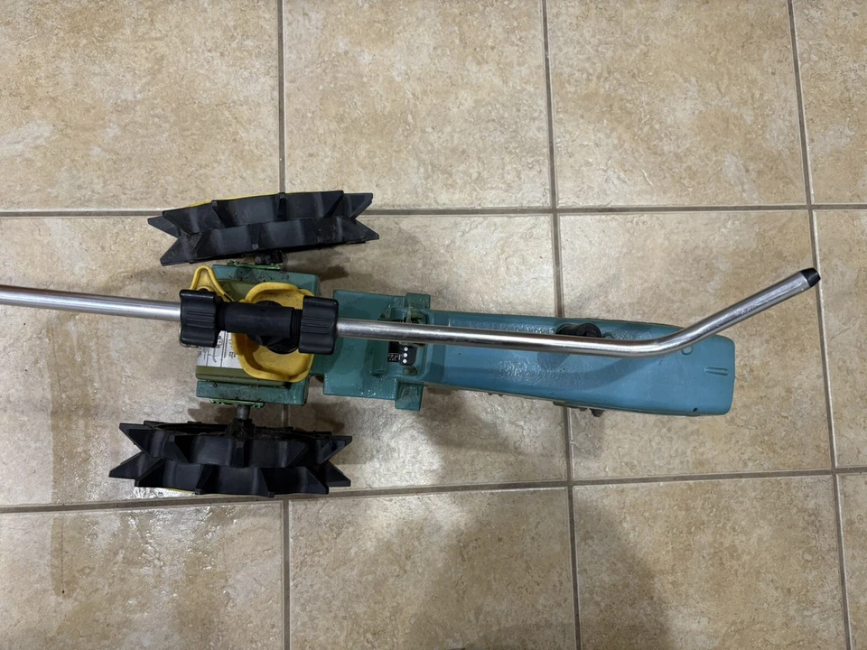 John Deere 4010 Traveling Sprinkler Tractor In Working Condition Vintage - Image 4 of 4