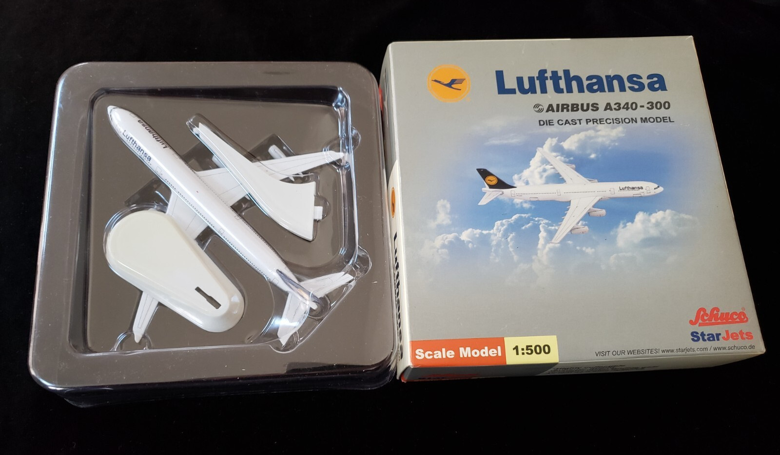 Lufthansa Airbus A340-300 Diecast Plane 1:500 Scale Star Jets 2001 NIB w/ Stand