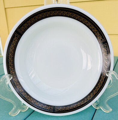 Vintage Pyrex #715 Corning Ebony Fleur De Lis Wide Rim Large Soup Bowl White 9 