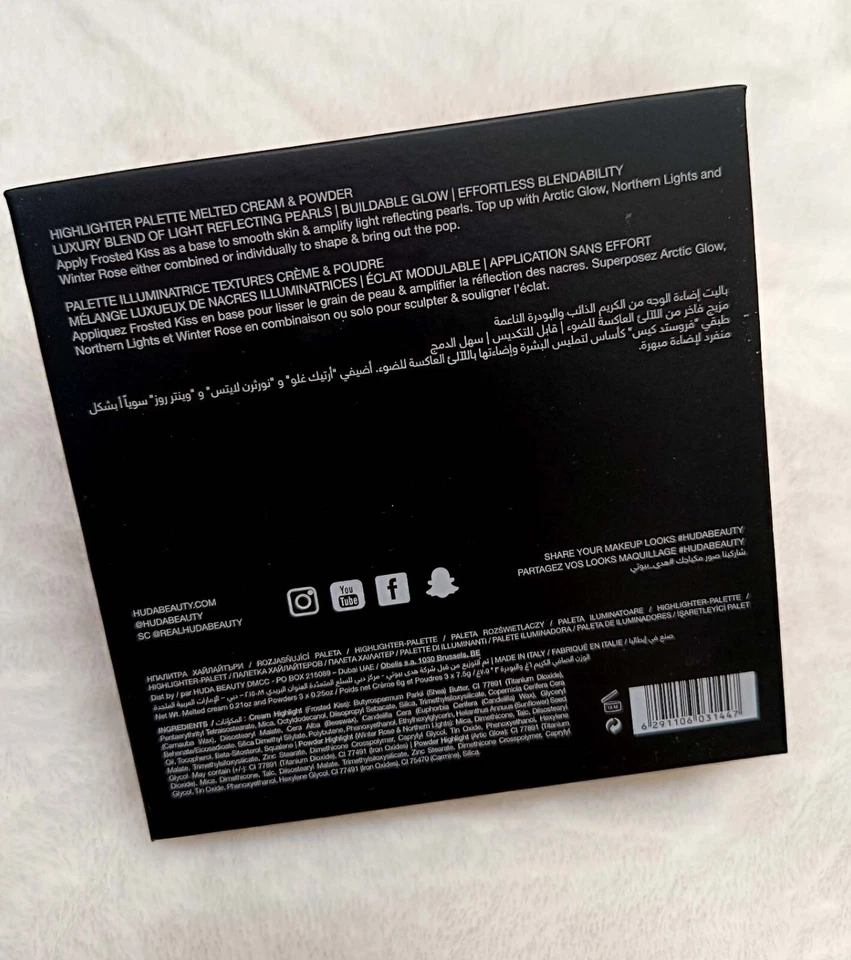 Huda Beauty Winter Solstice Highlighter Palette - Image 4 of 4