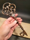 Antique Vintage Style Cast Iron Large Ornate Skeleton Key  — photo 10