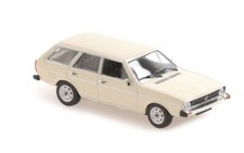 MAXICHAMPS - Voiture de 1975 couleur blanche – VOLKSWAGEN Passat Variant - 1/...