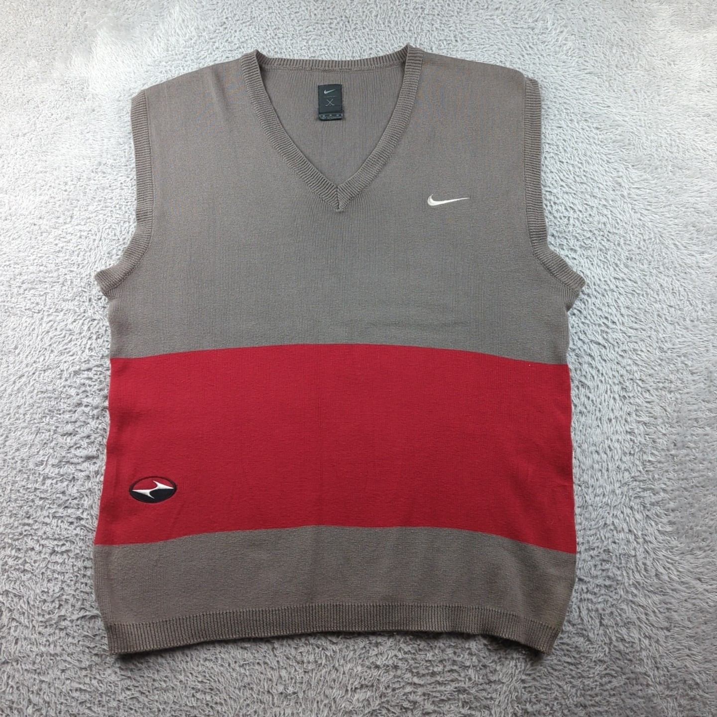 VTG Nike Tiger Woods Sweater Vest Mens M Gray Red Yin Yang Logo Cotton Knit