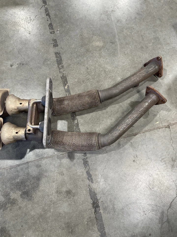 Sistema de escape convertidor AUDI TT 8J MK2 3.2 V6 CAT 2007-2009 1K0131701 K OEM Foto 2 de 4