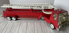 Vintage NYLINT Fire Department NFD 6 Aerial Ladder Pressed Steel Truck 30  