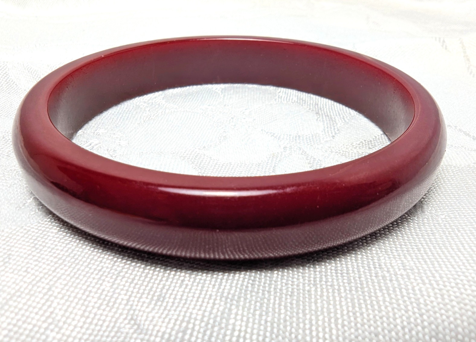 Vintage BAKELITE Bangle Stack Bracelets Apple Gre… - image 14