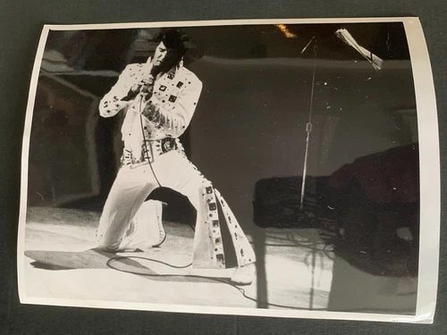 ELVIS PRESLEY  - Rare Vintage Original Press Photo