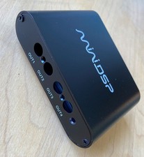 custodia miniDSP 2x4 HD per scheda tutte le piastre e viti incluse - ottime condizioni